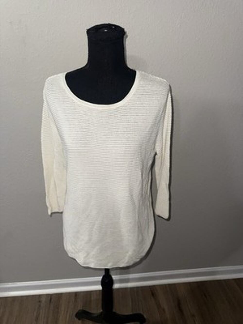 Wilfred Aritzia Italian Yarn Off White Ribbed Knit Scoop Neck Sweater XXS